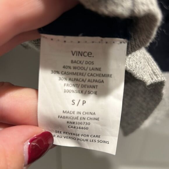 Vince Navy/Gray Sweater, Size Small - Picture 7 of 7